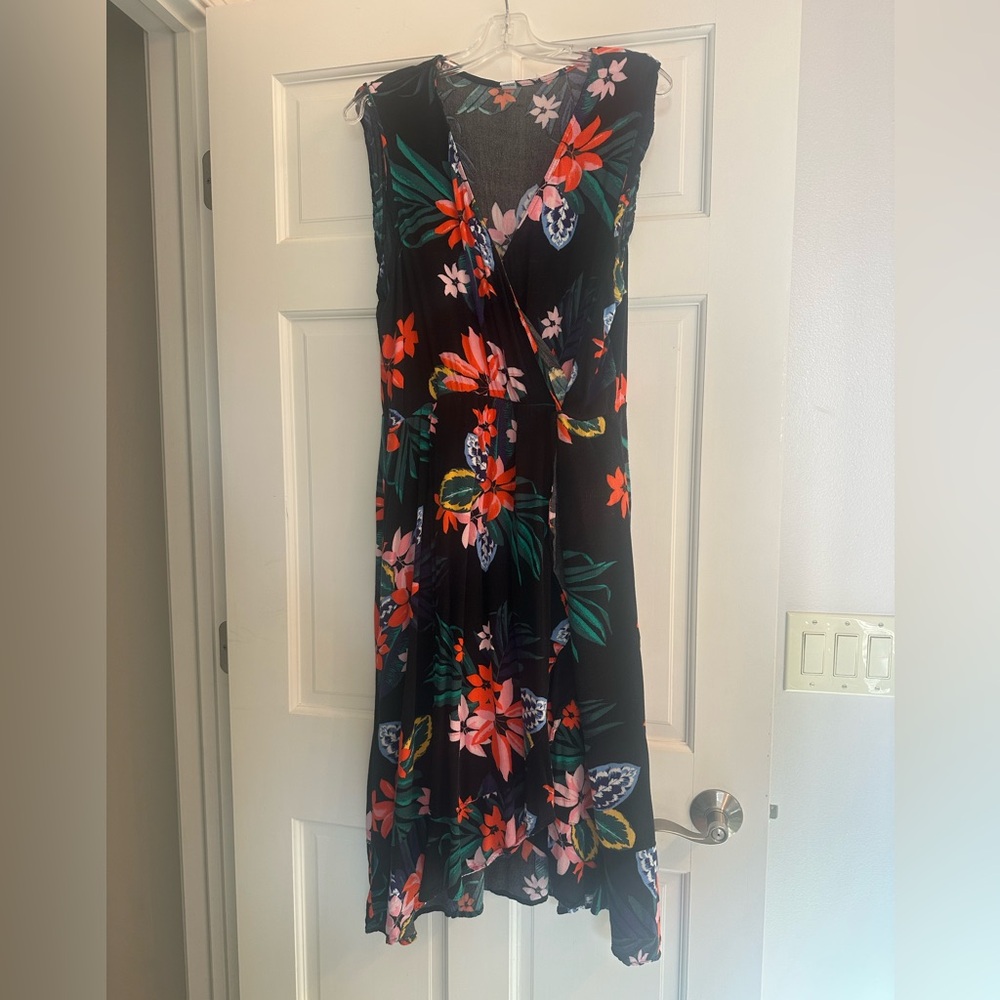 Old Navy Floral Sundress V-Neck Faux Wrap Dress